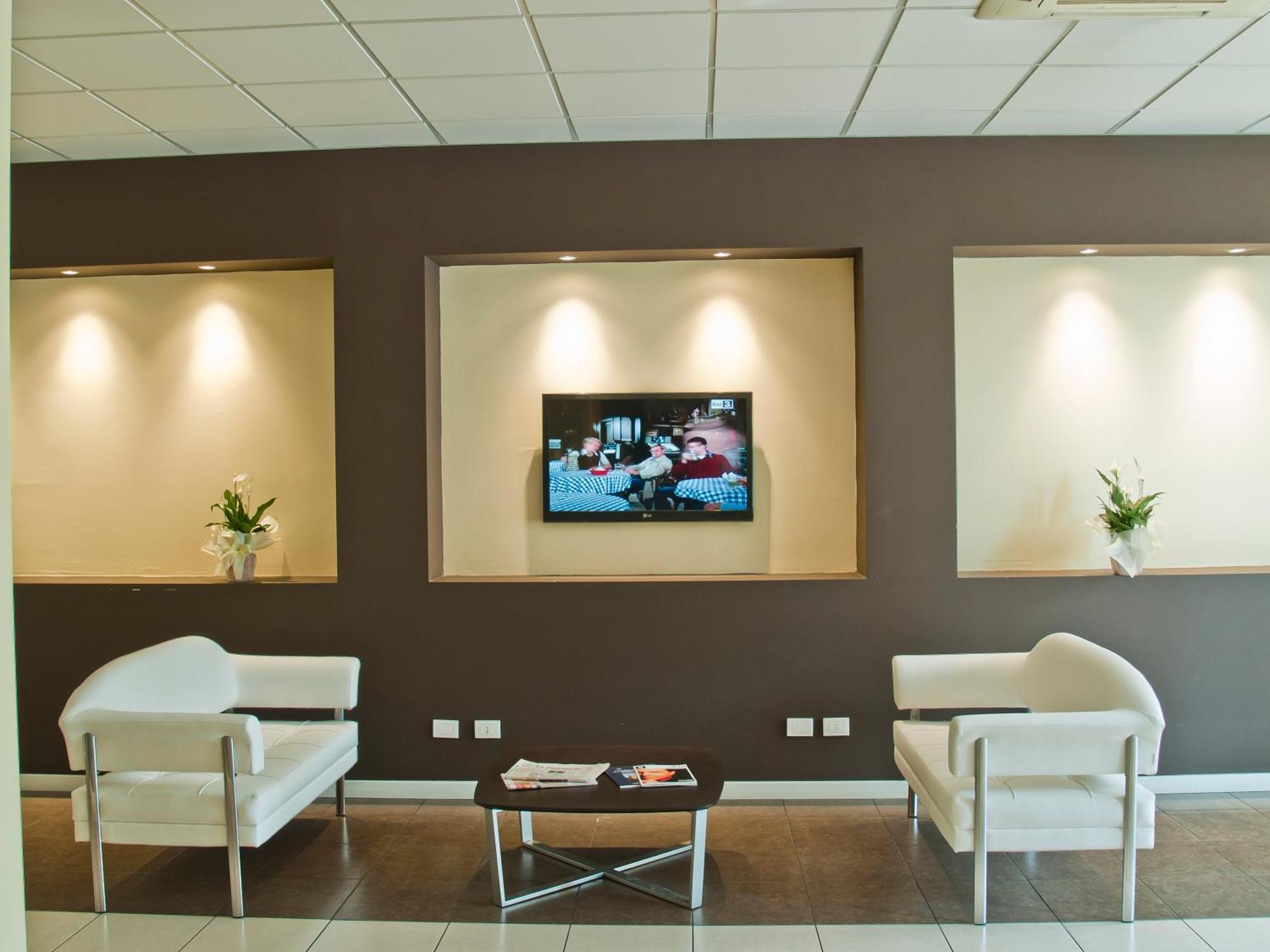 Hotel Cremona Viale Exterior foto
