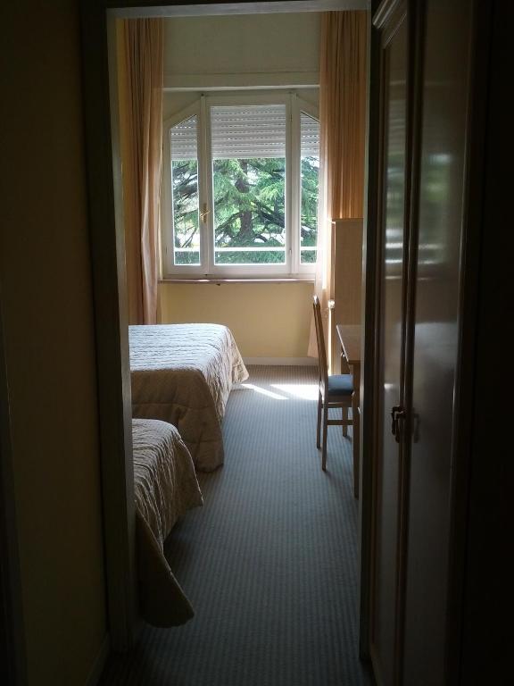 Hotel Cremona Viale Zimmer foto